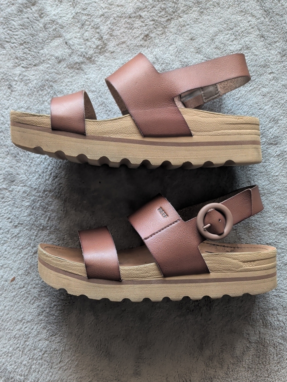 REEF Women's Vista Hi Buckle Platform Sandal